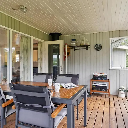 Holiday home Lovely In With Kitchen *